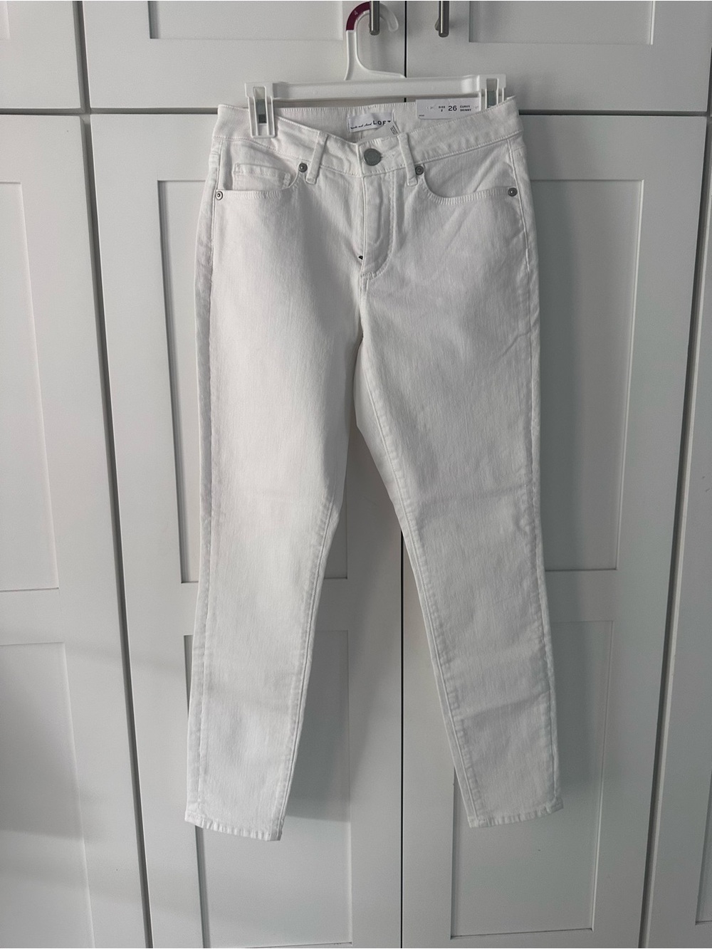 LOFT White High-Rise Slim Jeans 2/26 New!